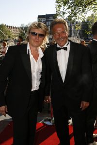 15-07-2006 SHOWBIZZ; WERELDPREMIERE VAN MUSICAL REMBRANDT IN CARRE TE AMSTERDAM. Stardust Theater brengt dan eindelijk de meesterschilder zelf naar Carre. Van 12 juli tot en met 10 december staat Rembrandt te schitteren in Carre.Vele bekenden waren naar de Galapremiere gekomen om te genieten van deze prachtige musical.
foto: Albert den Iseger.