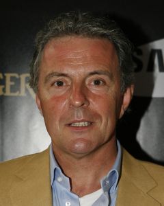 12-07-2006 SHOWBIZZ; SAMSUNG PRESENTEERD OGER TELEFOON.Tal van BN ers kwamen weer opdraven om hun nieuwste mobieltje in ontvangst te nemen. Een echte Oger telefoon.
foto: Albert den Iseger.