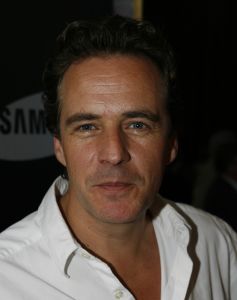 12-07-2006 SHOWBIZZ; SAMSUNG PRESENTEERD OGER TELEFOON.Tal van BN ers kwamen weer opdraven om hun nieuwste mobieltje in ontvangst te nemen. Een echte Oger telefoon.
foto: Albert den Iseger.