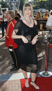 15-07-2006 SHOWBIZZ; WERELDPREMIERE VAN MUSICAL REMBRANDT IN CARRE TE AMSTERDAM. Stardust Theater brengt dan eindelijk de meesterschilder zelf naar Carre. Van 12 juli tot en met 10 december staat Rembrandt te schitteren in Carre.Vele bekenden waren naar de Galapremiere gekomen om te genieten van deze prachtige musical.
foto: Albert den Iseger.