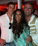 09-07-2008 SHOWBIZZ; GORDON VIERT 40 JARIGE VERJAARDAG OP HET STRAND VAN BLOEMENDAAL. Iedereen hield zich aan de opgelegde dresscode IBIZA STIJL. Meer dan 500 vrienden van Gordon waren naar het regenachtige strand gekomen om samen met vele BNers het verjaardags fuifje van Gordon te vieren. Het werd een knalfeest met tal van optredens en vooral veel drank.
foto: Albert den Iseger.