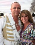 09-07-2008 SHOWBIZZ; GORDON VIERT 40 JARIGE VERJAARDAG OP HET STRAND VAN BLOEMENDAAL. Iedereen hield zich aan de opgelegde dresscode IBIZA STIJL. Meer dan 500 vrienden van Gordon waren naar het regenachtige strand gekomen om samen met vele BNers het verjaardags fuifje van Gordon te vieren. Het werd een knalfeest met tal van optredens en vooral veel drank.
foto: Albert den Iseger.