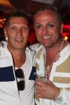 09-07-2008 SHOWBIZZ; GORDON VIERT 40 JARIGE VERJAARDAG OP HET STRAND VAN BLOEMENDAAL. Iedereen hield zich aan de opgelegde dresscode IBIZA STIJL. Meer dan 500 vrienden van Gordon waren naar het regenachtige strand gekomen om samen met vele BNers het verjaardags fuifje van Gordon te vieren. Het werd een knalfeest met tal van optredens en vooral veel drank.
foto: Albert den Iseger.