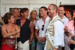 09-07-2008 SHOWBIZZ; GORDON VIERT 40 JARIGE VERJAARDAG OP HET STRAND VAN BLOEMENDAAL. Iedereen hield zich aan de opgelegde dresscode IBIZA STIJL. Meer dan 500 vrienden van Gordon waren naar het regenachtige strand gekomen om samen met vele BNers het verjaardags fuifje van Gordon te vieren. Het werd een knalfeest met tal van optredens en vooral veel drank.
foto: Albert den Iseger.