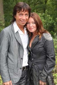 04-07-2008 SHOWBIZZ; HUWELIJK VAN ROB DE NIJS EN HENRIETTE KOETSSCHUTTER.
foto: Albert den Iseger.