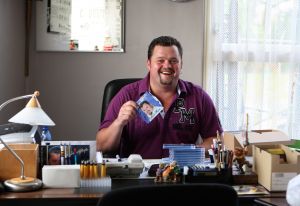 29-07-2009 SHOWBIZZ; FRANS DUIJTS ZIJN EERSTE GOUDEN CD IS ONDERWEG. Nog even en dan mag Frans Duijts zijn eerst gouden plaat in ontvangst nemen voor zijn cd Zo ben ik mezelf.
foto: Albert den Iseger