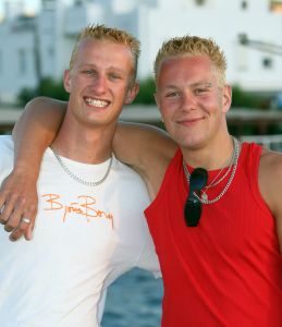 04-07-2009 SHOWBIZZ; RIA BRIEFFIES MET GEZIN HEERLIJK OP VAKANTIE IN TURKIJE. Zij koesterde elk moment met haar familie en vrienden in het zon overgoten Turkije. Lees het zeer aangrijpende verhaal wat Yvonne Hoebe optekende deze week in uw weekblad Prive. Exclusieve foto-s: Albert den Iseger.
Downloads van foto na toestemming van fotograaf.