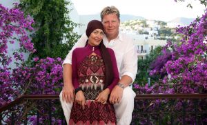 04-07-2009 SHOWBIZZ; RIA BRIEFFIES MET GEZIN HEERLIJK OP VAKANTIE IN TURKIJE. Zij koesterde elk moment met haar familie en vrienden in het zon overgoten Turkije. Lees het zeer aangrijpende verhaal wat Yvonne Hoebe optekende deze week in uw weekblad Prive. Exclusieve foto-s: Albert den Iseger.
Downloads van foto na toestemming van fotograaf.