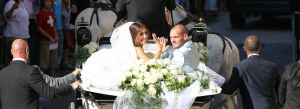 22-07-2010 SHOWBIZZ; HUWELIJK VAN YOLANTHE EN WESLEY SNEIJDER IN CASTELNUOVO BERARDENGA ITALIE. Het kleine dorpje midden in het prachtig Chianti gebied leek veel op Hollywood. Veel prominente voetballers waren aanwezig oa. Lamico Montari_Patrick Kluivert_Rafael van de Vaart_Pierre van Hooijdonk_Marco Branca_Christian Chivu en Cordoba. Nederlandse sterren waren oa. De gehele familie Froger_ Ivo Niehe_Mark van Eeuwen_Erik Kuster en Slivie van der Vaart. Rosanna Lima de huwelijksplanner van het gouden stel genoot van haar mooi uitgedachte huwelijksplan. Het was een waar sprookjes huwelijk in een te mooie omgeving.
foto: Albert den Iseger.