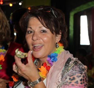 20-06-2011 SHOWBIZZ; SOCIETY LUNCH IN SCHEVENINGEN.
foto: Albert den Iseger.