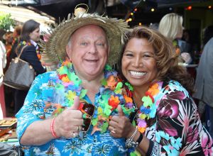 20-06-2011 SHOWBIZZ; SOCIETY LUNCH IN SCHEVENINGEN.
foto: Albert den Iseger.