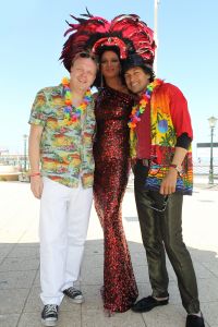 20-06-2011 SHOWBIZZ; SOCIETY LUNCH IN SCHEVENINGEN.
foto: Albert den Iseger.