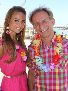 20-06-2011 SHOWBIZZ; SOCIETY LUNCH IN SCHEVENINGEN.
foto: Albert den Iseger.