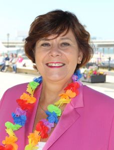 20-06-2011 SHOWBIZZ; SOCIETY LUNCH IN SCHEVENINGEN.
foto: Albert den Iseger.