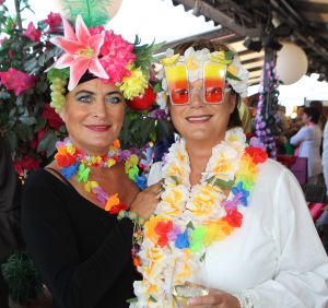 20-06-2011 SHOWBIZZ; SOCIETY LUNCH IN SCHEVENINGEN.
foto: Albert den Iseger.