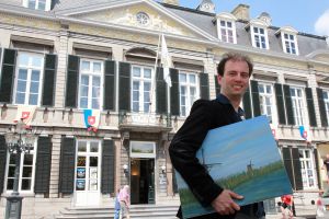 09-07-2013 SHOWBIZZ; MARC RIEU IS TROTS OP ZIJN VADER ANDRE. Marc Rieu leeft in de luwte van zijn beroemde vader Andre. Marc is kunstschilder en maakt prachtige dromerige landschapsschilderijen.
foto: Albert den Iseger