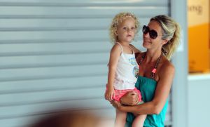 18-07-2013 SHOWBIZZ; IBIZA IS OOK IN 2013 WEER HOT ONDER DE BN ers. Wendy van Dijk-Ruud de Wild-Najib Amhali- Edwin Evers-Kluun-Estelle Cruiff-Badr Hari-Boris Becker en al zijn kinderen-Summery James-Afro Jack-Armin van Buuren en tal van anderen.
foto: Albert den Iseger.