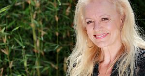 07-07-2014 SHOWBIZZ: ALICE MAYWOOD GAAT ALLEEN VERDER MET CARRIERE. Voor de tweede keer gaat Alice zonder haar zus CAREN door met haar zang carriere. Nadat Gerard Joling de zussen weer bij elkaar bracht lijkt de breuk nu als nooit tevoren. 
foto: Albert den Iseger