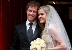 09-07-2014 SHOWBIZZ; CORRY KONINGS HUILT VAN GELUK BIJ BRUILOFT VAN DOCHTER SHARONA. Corry huilde in het Waalse kerkje dikke tranen om het geluk van haar dochter Sharona. Haar beide ex mannen  Cor de Vries en Ton Snoeren waren ook aanwezig op de bruiloft. Als gasten traden op Frans Bauer en Roy Donders.
foto: Albert den Iseger