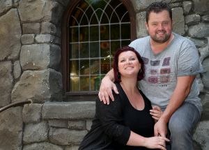11-07-2016 SHOWBIZZ; FRANS EN MARLOES DUIJTS 12.5 JAAR GETROUWD. Het huwelijksfeest werd gevierd in de Efteling.Met familie en vrienden werd 3 dagen feest gevierd tussen allerlei attractie s en gezelligheid.
foto: Albert den Iseger