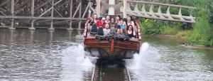 11-07-2016 SHOWBIZZ; FRANS EN MARLOES DUIJTS 12.5 JAAR GETROUWD. Het huwelijksfeest werd gevierd in de Efteling.Met familie en vrienden werd 3 dagen feest gevierd tussen allerlei attractie s en gezelligheid.
foto: Albert den Iseger