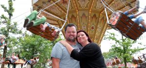 11-07-2016 SHOWBIZZ; FRANS EN MARLOES DUIJTS 12.5 JAAR GETROUWD. Het huwelijksfeest werd gevierd in de Efteling.Met familie en vrienden werd 3 dagen feest gevierd tussen allerlei attractie s en gezelligheid.
foto: Albert den Iseger