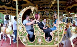 11-07-2016 SHOWBIZZ; FRANS EN MARLOES DUIJTS 12.5 JAAR GETROUWD. Het huwelijksfeest werd gevierd in de Efteling.Met familie en vrienden werd 3 dagen feest gevierd tussen allerlei attractie s en gezelligheid.
foto: Albert den Iseger