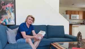 29-07-2019 SHOWBIZZ; PREMIERE VAN NIEUWE SHOW HANS KLOK IN LAS VEGAS.
De PR machines draaien op volle toeren, het theater is klaar en de eerste show was klaar en uitverkocht. De kop is er vanaf voor Hans, nu 48 weken lang draait hij elke dag 1 show en dan even 5 weken op vakantie.
exclusieve foto: Albert den Iseger
