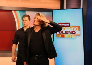 29-07-2019 SHOWBIZZ; PREMIERE VAN NIEUWE SHOW HANS KLOK IN LAS VEGAS.
De PR machines draaien op volle toeren, het theater is klaar en de eerste show was klaar en uitverkocht. De kop is er vanaf voor Hans, nu 48 weken lang draait hij elke dag 1 show en dan even 5 weken op vakantie.
exclusieve foto: Albert den Iseger