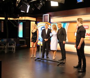 29-07-2019 SHOWBIZZ; PREMIERE VAN NIEUWE SHOW HANS KLOK IN LAS VEGAS.
De PR machines draaien op volle toeren, het theater is klaar en de eerste show was klaar en uitverkocht. De kop is er vanaf voor Hans, nu 48 weken lang draait hij elke dag 1 show en dan even 5 weken op vakantie.
exclusieve foto: Albert den Iseger
