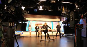 29-07-2019 SHOWBIZZ; PREMIERE VAN NIEUWE SHOW HANS KLOK IN LAS VEGAS.
De PR machines draaien op volle toeren, het theater is klaar en de eerste show was klaar en uitverkocht. De kop is er vanaf voor Hans, nu 48 weken lang draait hij elke dag 1 show en dan even 5 weken op vakantie.
exclusieve foto: Albert den Iseger