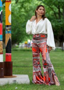 08-07-2021 SHJOWBIZZ; GIGLIOLA GOMEZ IN AMSTERDAM. Gigliola is een fashion designer uit Aruba. Zij is in Amsterdam voor een Wedding en om inspiratie op te doen voor haar nieuwe collectie. Zij is een zeer gewaardeerd kleding ontwerpsters voor de society, artiesten en bekenden uit Aruba en de andere Caribische eilanden.
foto: Albert den Iseger