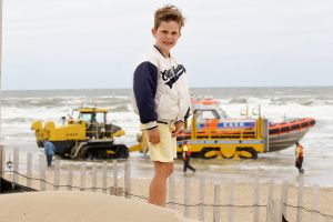 05-07-2025 NIEUWS; Ook MASON DE WINTER was bij de oefening van de Reddingsbrigade te Egmond aan zee.
foto: Albert den Iseger