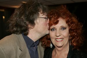 23-01-2005 SHOWBIZZ;PREMIERE VAN TONEELSTUK  HAPPY HOUR MET O.A. MARISKA VAN KOLCK - KIKI CLASSEN - SPANT BUSSUM. DIVERSE GASTEN; CARRY TEFSEN
FOTO; ALBERT DEN ISEGER