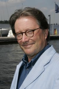 03-06-2005 SHOWBIZZ; DE BREUK IS DEFINITIEF TUSSEN FONS VAN WESTERLOO EN LEO VAN DER GOOT. Leo van der Goot directeur bij RTL legt per vandaag zijn functie neer, het samenwerken met Fons van Westerloo ging niet meer aldus van der Goot.
Foto; Albert den Iseger