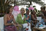 14-06-2005 SHOWBIZZ; RENE EN NATASJA VIEREN FEEST IN MARBELLA. Natasja werd 40 jaar en Rene had een groot feest georganiseerd in de luxe  NIKKI BEACH CLUB. Vuurwerk,mooie mensen en vele echte vrienden waren aanwezig.
foto;Albert den Iseger