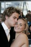 07-06-2005 SHOWBIZZ: JOHN KRAAIJKAMP MUSICAL AWARDS GALA 2005 Winnaars waren Vera Mann -Veerle Baetens-Stanley Burleson-David Verbeeck- Chantal Janzen-Lieneke Le Roux-Erik Brrey-Michele Tesoro- Niek Kortekaas-Paul Eenens en Dick Hauser-Jamai Loman en Jos Brink en Fank Sander.
Het was weer een waar spectacle en men was in grote getale komen opdraven in prachtige gala kleding.Jos Brink en Frank Sanders  kregen hun Cubus Oevre Award 2005. Al met al weer een zeer geslaagd feest.
Foto: Albert den Iseger
