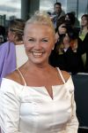 07-06-2005 SHOWBIZZ: JOHN KRAAIJKAMP MUSICAL AWARDS GALA 2005 Winnaars waren Vera Mann -Veerle Baetens-Stanley Burleson-David Verbeeck- Chantal Janzen-Lieneke Le Roux-Erik Brrey-Michele Tesoro- Niek Kortekaas-Paul Eenens en Dick Hauser-Jamai Loman en Jos Brink en Fank Sander.
Het was weer een waar spectacle en men was in grote getale komen opdraven in prachtige gala kleding.Jos Brink en Frank Sanders kregen hun Cubus Oevre Award 2005. Al met al weer een zeer geslaagd feest.
Foto: Albert den Iseger
