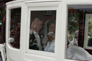 10-06-2005 SHOWBIZZ; DROOMHUWELIJK SILVIE MEIS EN RAFAEL V.D.VAART. In Heemskerk trouwden het paar in de kerk en in Chateau Marquette  te Heemskerk.
foto; Albert den Iseger.