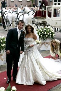 10-06-2005 SHOWBIZZ; DROOMHUWELIJK SILVIE MEIS EN RAFAEL V.D.VAART. In Heemskerk trouwden het paar in de kerk en in Chateau Marquette  te Heemskerk.
foto; Albert den Iseger.