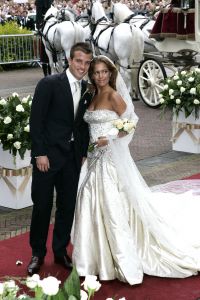10-06-2005 SHOWBIZZ; DROOMHUWELIJK SILVIE MEIS EN RAFAEL V.D.VAART. In Heemskerk trouwden het paar in de kerk en in Chateau Marquette  te Heemskerk.
foto; Albert den Iseger.