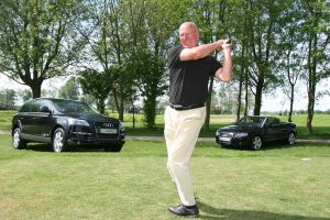 17-05-2006 SPORT: MARTIN SCHILDER GOLFTOERNOOI 2006. Op de Sluispolder te Alkmaar vond weer het Martin Schilder Golftoernooi 2006 plaats.
fotografie: Albert den Iseger-Dick Breddels.