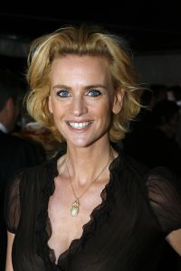 23-06-2007 SHOWBIZZ; AMSTERDAM DINER ALWEER VOOR DE VIJFTIENDE KEER EEN TOP GALA FEEST. Alles en iedereen ontmoete elkaar weer op dit Gala feest voor het goede doel namelijk bestrijding en begeleiding van Aids in Afrika. Artiesten - Politiek - Zakenwereld - Koninklijk Huis en soapies iedereen genoot van deze heerlijke avond vol met muziek, eten en drinken en dat allemaal voor het goede doel.
foto: Albert den Iseger.