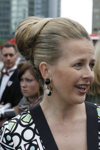 23-06-2007 SHOWBIZZ; AMSTERDAM DINER ALWEER VOOR DE VIJFTIENDE KEER EEN TOP GALA FEEST. Alles en iedereen ontmoete elkaar weer op dit Gala feest voor het goede doel namelijk bestrijding en begeleiding van Aids in Afrika. Artiesten - Politiek - Zakenwereld - Koninklijk Huis en soapies iedereen genoot van deze heerlijke avond vol met muziek, eten en drinken en dat allemaal voor het goede doel.
foto: Albert den Iseger.