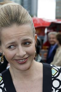 23-06-2007 SHOWBIZZ; AMSTERDAM DINER ALWEER VOOR DE VIJFTIENDE KEER EEN TOP GALA FEEST. Alles en iedereen ontmoete elkaar weer op dit Gala feest voor het goede doel namelijk bestrijding en begeleiding van Aids in Afrika. Artiesten - Politiek - Zakenwereld - Koninklijk Huis en soapies iedereen genoot van deze heerlijke avond vol met muziek, eten en drinken en dat allemaal voor het goede doel.
foto: Albert den Iseger.