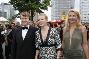 23-06-2007 SHOWBIZZ; AMSTERDAM DINER ALWEER VOOR DE VIJFTIENDE KEER EEN TOP GALA FEEST. Alles en iedereen ontmoete elkaar weer op dit Gala feest voor het goede doel namelijk bestrijding en begeleiding van Aids in Afrika. Artiesten - Politiek - Zakenwereld - Koninklijk Huis en soapies iedereen genoot van deze heerlijke avond vol met muziek, eten en drinken en dat allemaal voor het goede doel.
foto: Albert den Iseger.