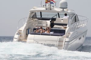 25-06-2009 SHOWBIZZ; RAFAEL EN SYLVIE VAN DER VAART GENIETEN VAN ELKAAR OP OVERHEERLIJK IBIZA. Deze week in weekblad Prive een exclusief interview met Rafael en Sylvie van der Vaart op Ibiza. Wij vaarden met hun met naar het eiland Formentera en genoten van hun verliefdheid aan boord van een geweldig jacht.Deze week het exclusieve verhaal en exclusieve foto-s  in weekblad Prive.
Foto: Albert den Iseger.
Downloads van de  exclusieve foto-s alleen met toestemming van A.den Iseger.