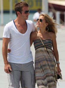 25-06-2009 SHOWBIZZ; RAFAEL EN SYLVIE VAN DER VAART GENIETEN VAN ELKAAR OP OVERHEERLIJK IBIZA. Deze week in weekblad Prive een exclusief interview met Rafael en Sylvie van der Vaart op Ibiza. Wij vaarden met hun met naar het eiland Formentera en genoten van hun verliefdheid aan boord van een geweldig jacht.Deze week het exclusieve verhaal en exclusieve foto-s in weekblad Prive.
Foto: Albert den Iseger.
Downloads van de exclusieve foto-s alleen met toestemming van A.den Iseger.