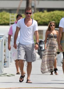 25-06-2009 SHOWBIZZ; RAFAEL EN SYLVIE VAN DER VAART GENIETEN VAN ELKAAR OP OVERHEERLIJK IBIZA. Deze week in weekblad Prive een exclusief interview met Rafael en Sylvie van der Vaart op Ibiza. Wij vaarden met hun met naar het eiland Formentera en genoten van hun verliefdheid aan boord van een geweldig jacht.Deze week het exclusieve verhaal en exclusieve foto-s in weekblad Prive.
Foto: Albert den Iseger.
Downloads van de exclusieve foto-s alleen met toestemming van A.den Iseger.