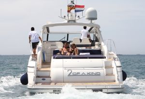 25-06-2009 SHOWBIZZ; RAFAEL EN SYLVIE VAN DER VAART GENIETEN VAN ELKAAR OP OVERHEERLIJK IBIZA. Deze week in weekblad Prive een exclusief interview met Rafael en Sylvie van der Vaart op Ibiza. Wij vaarden met hun met naar het eiland Formentera en genoten van hun verliefdheid aan boord van een geweldig jacht.Deze week het exclusieve verhaal en exclusieve foto-s  in weekblad Prive.
Foto: Albert den Iseger.
Downloads van de  exclusieve foto-s alleen met toestemming van A.den Iseger.